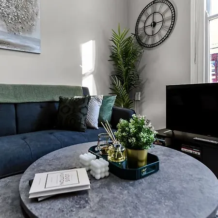 Cozy Battersea Apartment Sleep 5 Easy Access To Central London Exterior photo