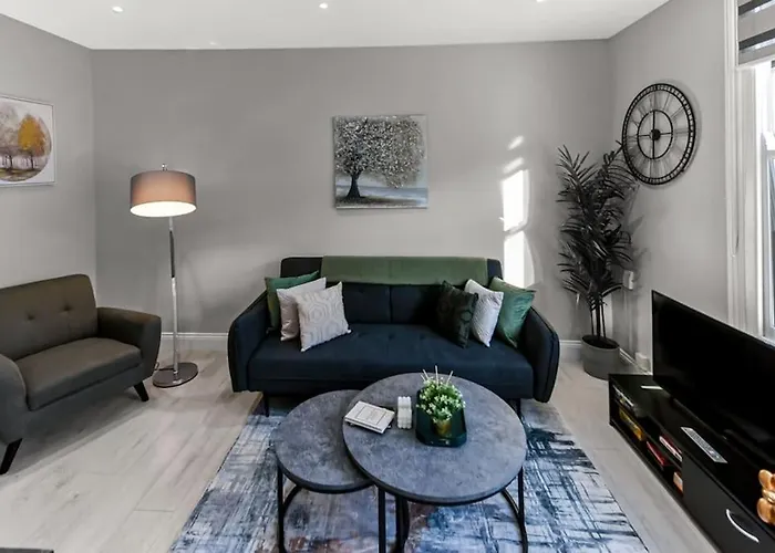 Cozy Battersea Apartment Sleep 5 Easy Access To Central London